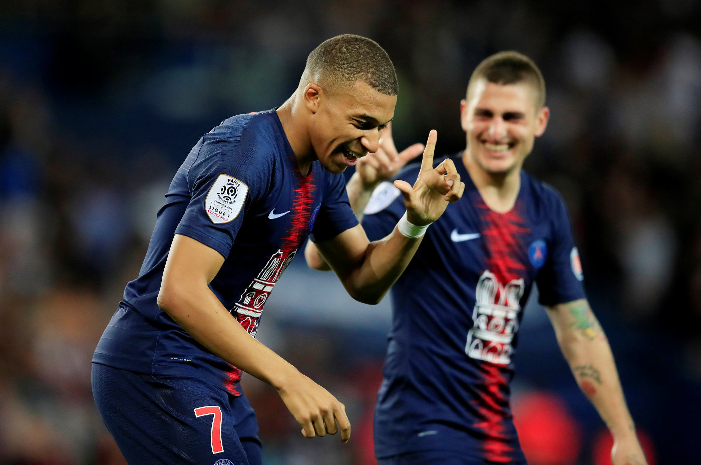 巴黎圣日耳曼：欧冠逆袭，新王加冕